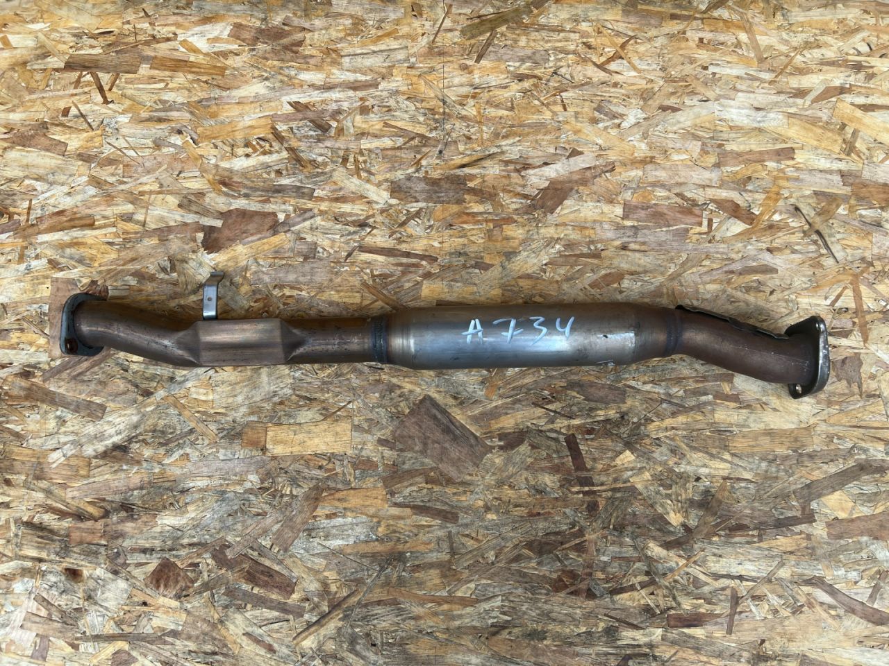 глушитель Genesis G70 1 поколение 2019, 2.0 л., G4KL, бензин, АКПП, седан, 28650-G9000 - фото №1