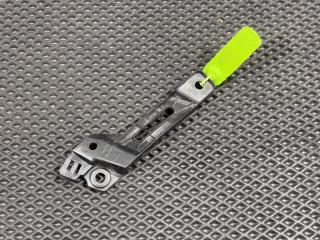 крепление ( кронштейн ) крыла Land Rover Range Rover Sport 2 поколение L494 2016, 5.0 л., 508PN, бензин, АКПП, седан, CPLA16291AC, LR033055, LR124568