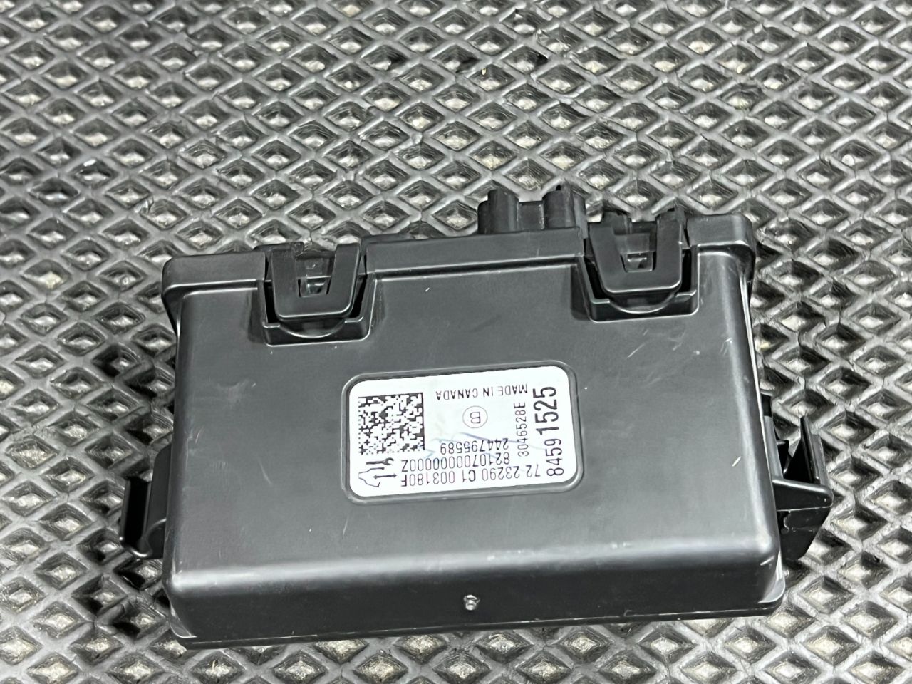 блок управления крышкой багажника Buick Envista 1 поколение 2024, 1.2 л., бензин, АКПП, внедорожник 5 дв., 244795589 - фото №1