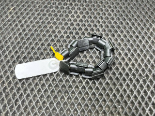 шумоизоляция капота Audi A8 D3 [2-й рестайлинг] 2007, 4.2 л., BVJ, бензин, АКПП, седан, 4E0863825L