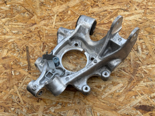 кулак задний левый Porsche Cayenne 958 2014, 4.8 л., M 48.02, бензин, АКПП, внедорожник 5 дв., 7P0505435B