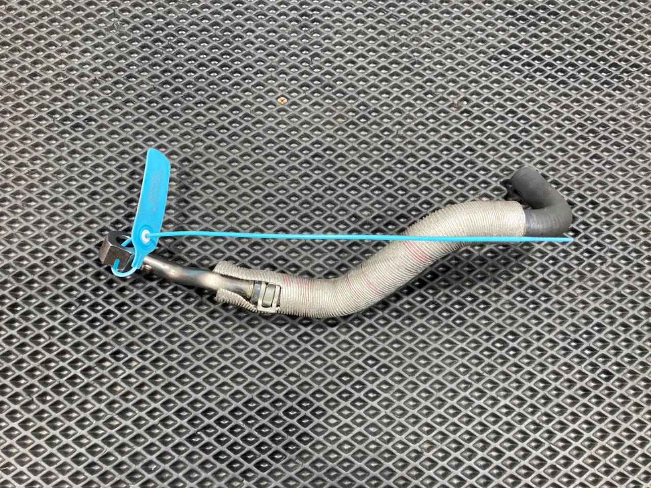 патрубок (трубопровод, шланг) Kia K5 3 поколение 2020, 1.6 л., G4FP, бензин, АКПП, 28235-2M800A - фото №1