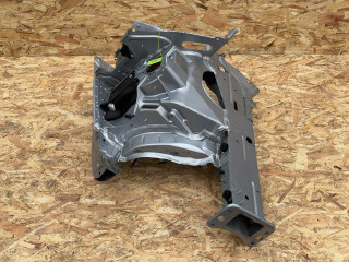 лонжерон правый Audi Q5 FY 2018, 2.0 л., DAYB, бензин, АКПП, внедорожник 5 дв., 80A805678B, 80A803444A, 80A805872, 80A805140TB, 80A805140TA