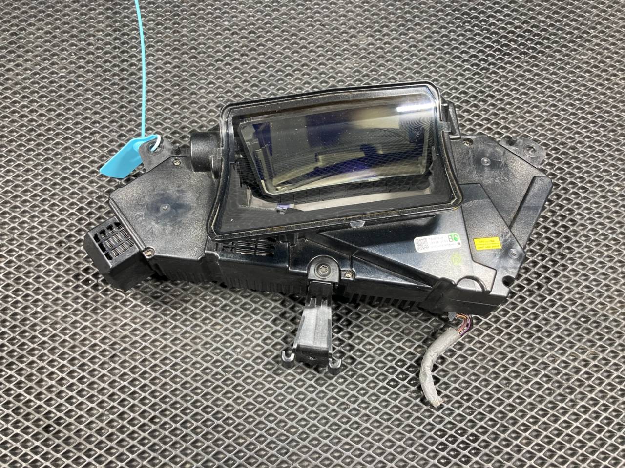 проектор Jaguar XE 1 поколение X760 2016, 3.0 л., AJ 126, бензин, АКПП, седан, GX6319G468BC, T2H26159 - фото №1