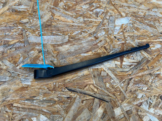 щеткодержатель задний Porsche Macan GTS 1 поколение [2-й рестайлинг] 95B 2022, 2.9 л., DGR, бензин, АКПП, внедорожник 5 дв., 97062812300