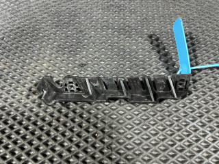 Крепление бампера переднего Audi S8 D4 2013, 4.0 л., CGTA, бензин, АКПП, седан, 4H0807284