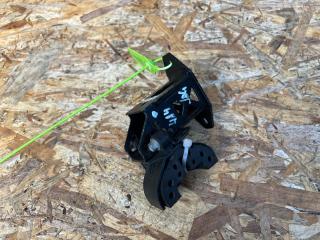 кронштейн радиатора Jaguar XF X260 2017, 3.0 л., бензин, АКПП, седан, GX738A291CC, T2H3711, T2H42340, T2H30031, T2H44767, T2H25175, T2H53098, LR092467, LR092118, LR134915, LR156394