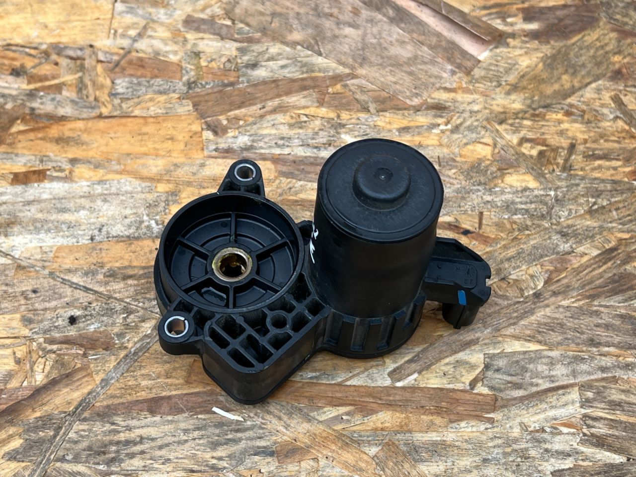 электроручник Ford Mustang Mach-E 1 поколение 2023, электро, внедорожник 5 дв., LJ9C2D251CND - фото №1