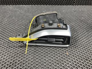 дефлектор обдува салона Jaguar XE 1 поколение X760 2017, 3.0 л., AJ 126, бензин, АКПП, седан, HX73018B08A, T4A12747, T4A7426, HX73018B08AE