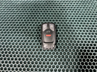 ключ Audi Q5 FY 2019, 2.0 л., бензин, АКПП, внедорожник 5 дв., 4M0959754AA