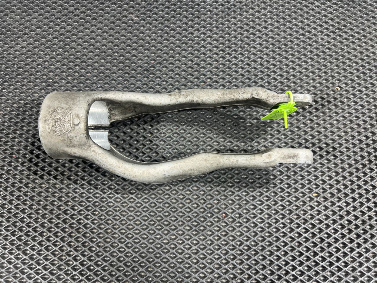 вилка амортизатора Land Rover Range Rover Velar 1 поколение 2017, 3.0 л., бензин, АКПП, внедорожник 5 дв., GX733463AC, T4N35986, T4N16080, LR146326, LR090617 - фото №1