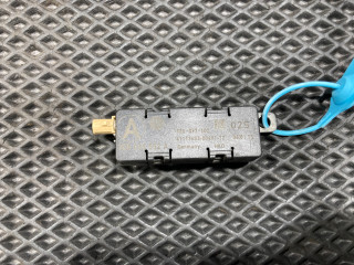 усилитель антенны Volkswagen Passat CC 1 поколение [рестайлинг] 2013, 2.0 л., CCZB, бензин, АКПП, купе, 3C8035552A