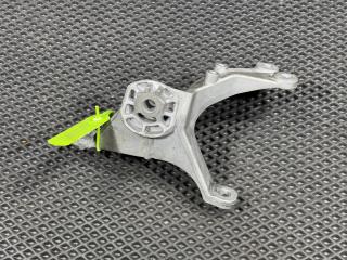 кронштейн КПП Audi A8 D4 [рестайлинг] 2015, 4.0 л., CTGA, бензин, седан, 4H0399114E