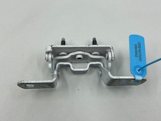 петля крышки багажника Ford Bronco Sport 1 поколение 2023, 1.5 л., бензин, АКПП, внедорожник 5 дв., M1PBS42901AE