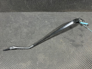 щеткодержатель (поводок стеклоочистителя, дворник) Nissan Rogue T33 2022, 1.5 л., бензин, внедорожник 5 дв., 288866RR0A, 288866RF0A