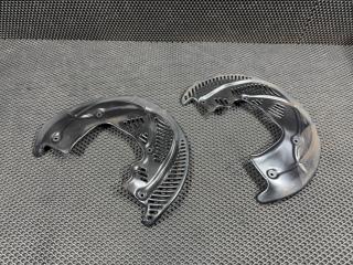 защитный кожух тормозного механизма Audi A6 C8 2018, 2.0 л., бензин, АКПП, седан, 4M0615312G, 4M0615311G