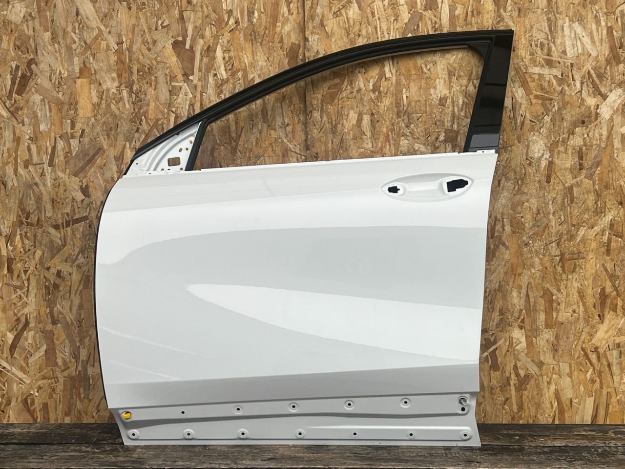 дверь передняя левая Buick Envista 1 поколение 2024, 1.2 л., бензин, АКПП, внедорожник 5 дв. - фото №1