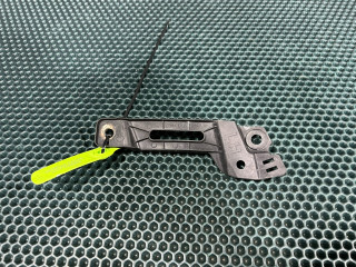 крепление ( кронштейн ) крыла Land Rover Range Rover Sport 2 поколение L494 2016, 5.0 л., 508PN, бензин, АКПП, седан, CPLA16291AC, LR033055, LR124568