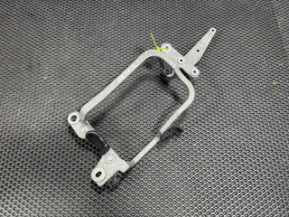 кронштейн насоса пневмоподвески Porsche Macan 1 поколение 95B 2015, 3.0 л., MCT.MA, бензин, АКПП, внедорожник 5 дв., 151574-01021, 95B616879A