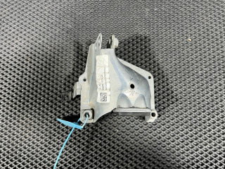 кронштейн двигателя Porsche Macan 1 поколение [2-й рестайлинг] 2022, 2.9 л., DGR, бензин, АКПП, внедорожник 5 дв., 8K0199339N, 8K0399059L