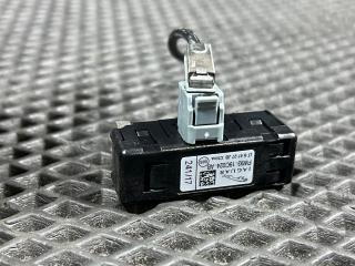 антенна Jaguar F-Pace 1 поколение X761 2017, 3.0 л., бензин, АКПП, внедорожник 5 дв., FW9319C024AB