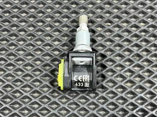 датчик давления в шине Mercedes-Benz GLC-Класс X253 [рестайлинг] 2020, 3.0 л., бензин, АКПП, внедорожник 5 дв., 10R050114754, A0009053907