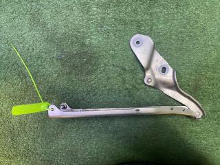 петля капота левая Audi A8 D4/4H 2012, 4.2 л., CDRA, бензин, АКПП, седан, 4H0823301D