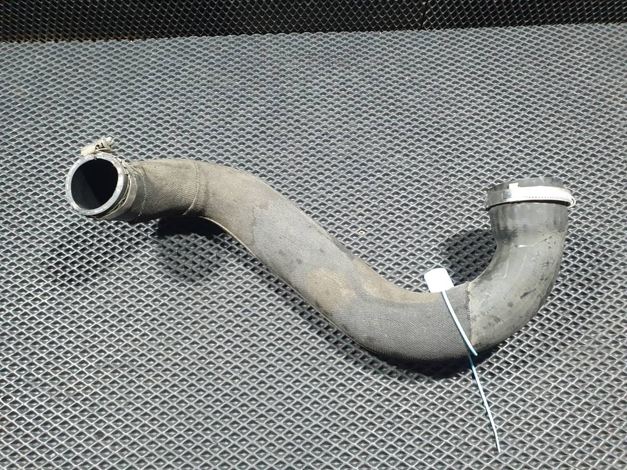 патрубок (трубопровод, шланг) Audi A5 F5 2017, 2.0 л., бензин, АКПП, купе, 8W0145738F - фото №1