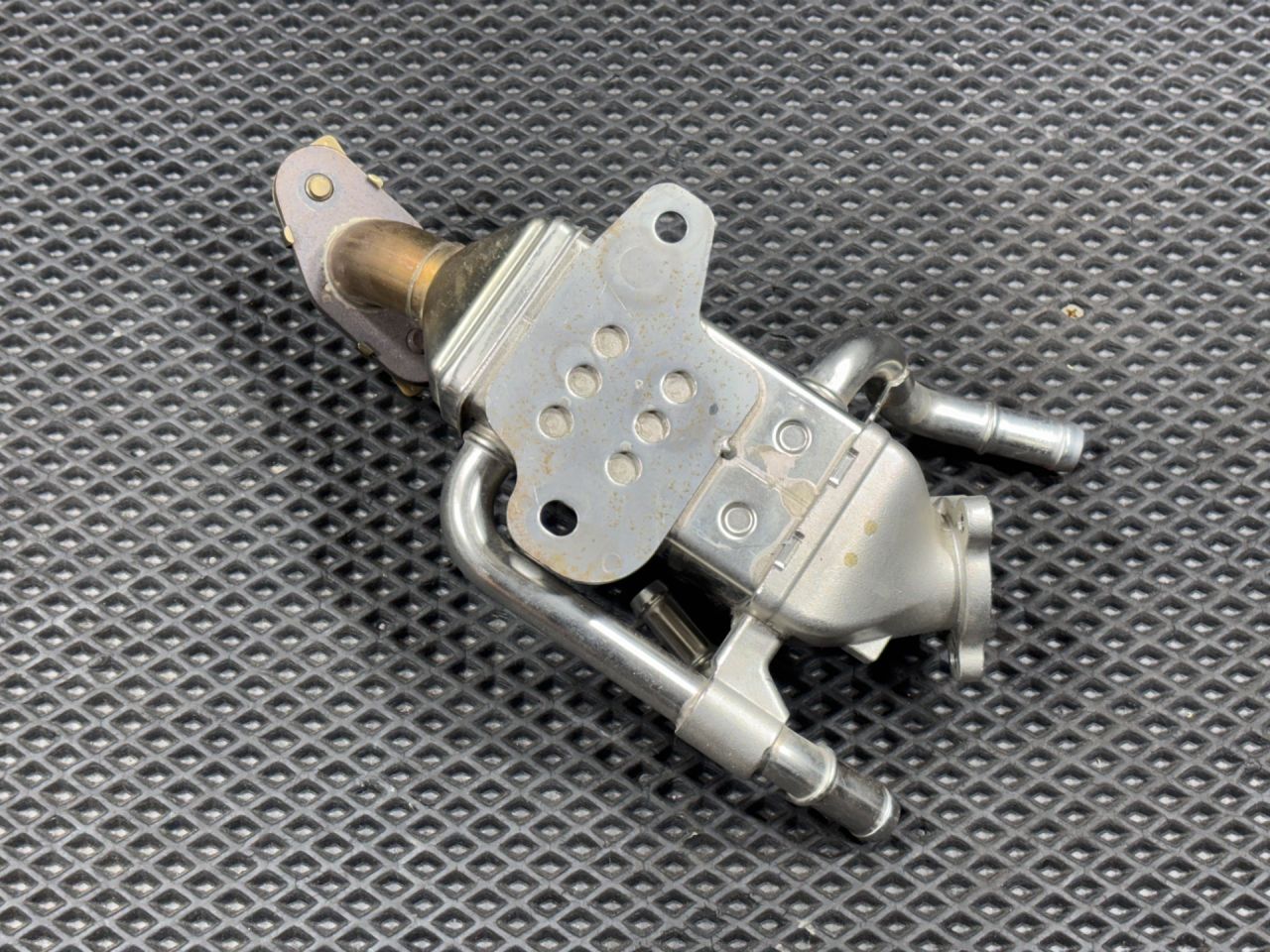 охладитель EGR / Радиатор EGR Kia K5 3 поколение 2022, 1.6 л., G4FP, бензин, АКПП, 28400-2M401 - фото №1