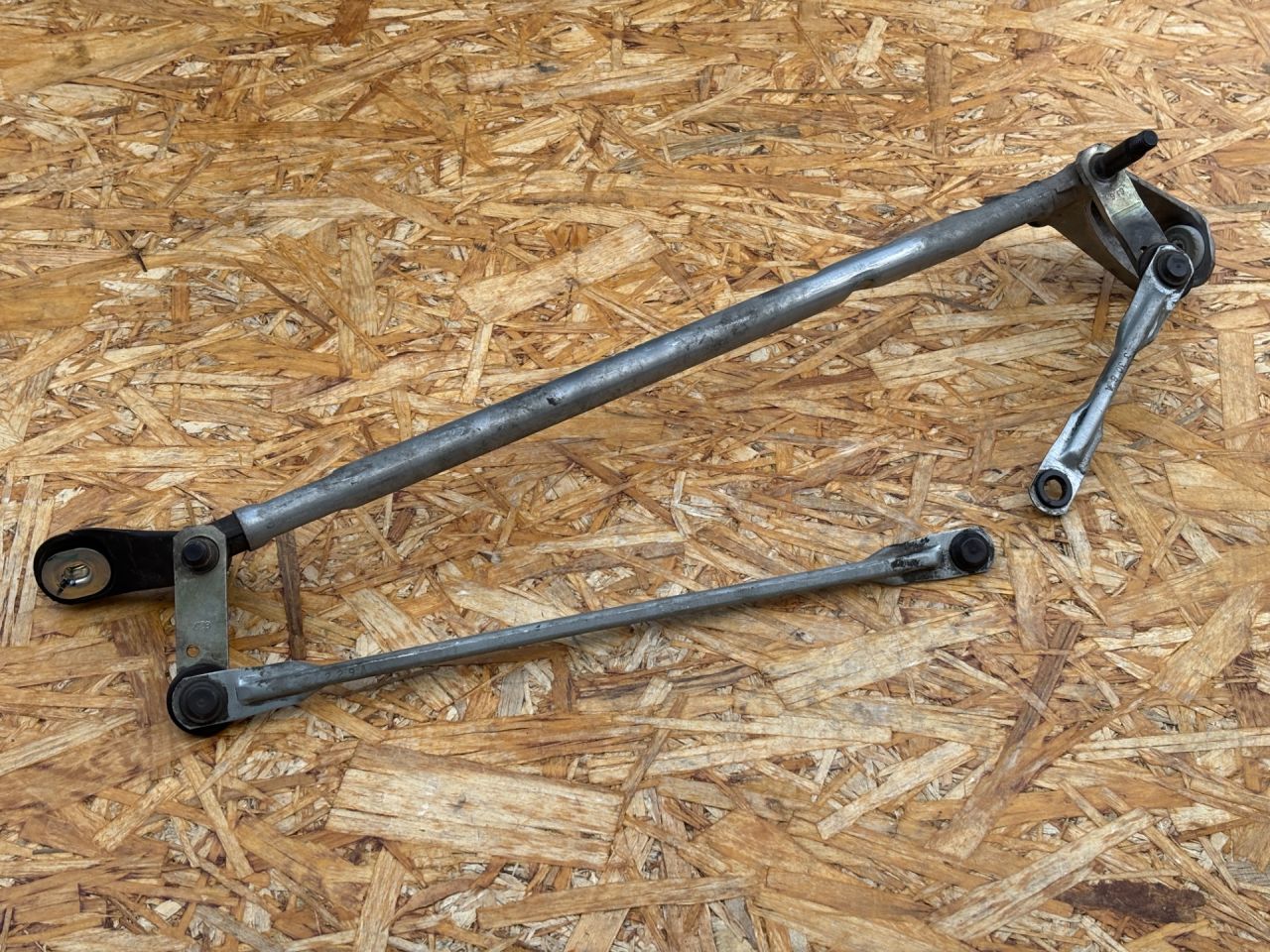 механизм стеклоочистителя (трапеция дворников) Mercedes-Benz A-Класс W177/V177 2020, 2.0 л., бензин, A1779064701 - фото №1