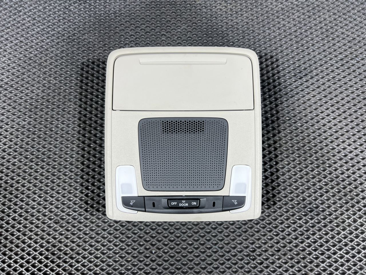 фонарь салона (плафон) Honda CR-V 6 поколение 2025, 1.5 л., L15B, бензин, АКПП, внедорожник 5 дв., 39180TJB - фото №1