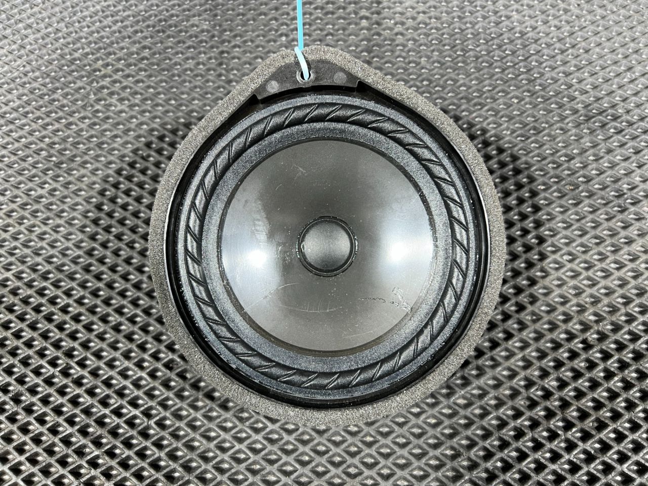 динамик двери Honda CR-V 6 поколение 2025, 1.5 л., L15B, бензин, АКПП, внедорожник 5 дв., EAS16P901A, 8A420-3V0-A01 - фото №1