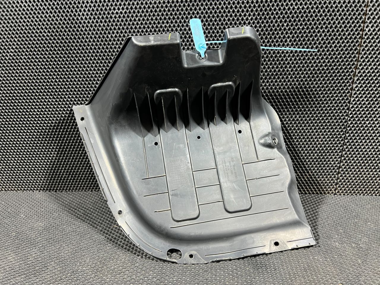 защита бампера заднего Kia K5 3 поколение 2022, 1.6 л., G4FP, бензин, АКПП, седан, 86676L3000 - фото №1