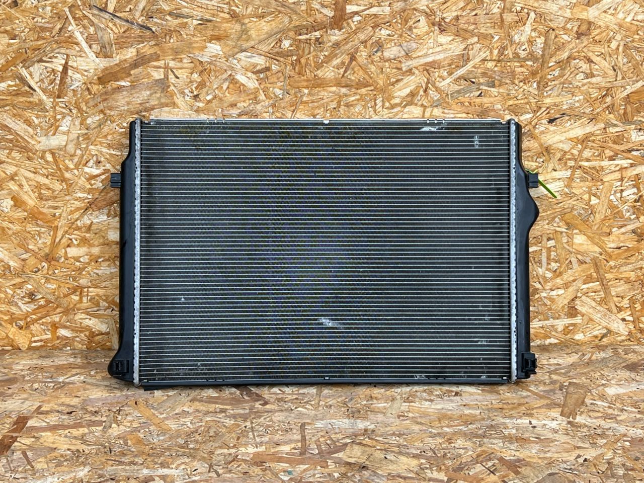 радиатор (основной) Audi Q3 F3 2021, 2.0 л., бензин, АКПП, внедорожник 5 дв., 5Q0121251GN - фото №1