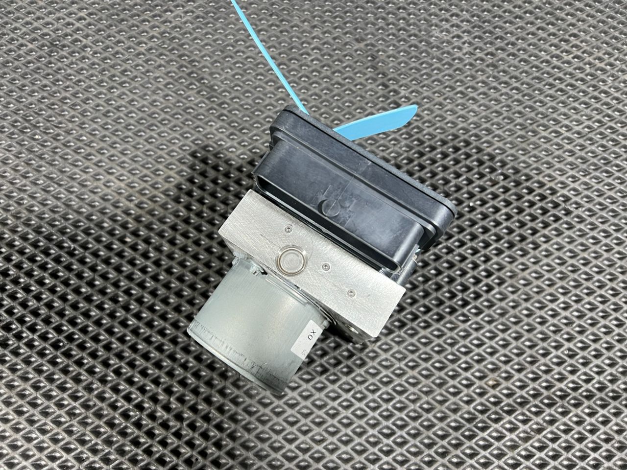 блок ABS Honda CR-V 6 поколение 2025, 1.5 л., L15B, бензин, АКПП, внедорожник 5 дв., 571103A0 - фото №1