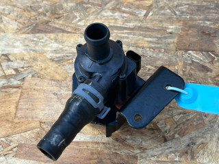 насос антифриза дополнительный Audi S4 B9 [рестайлинг] 2021, 3.0 л., CWGD, бензин, АКПП, седан, 06H121601M, 06M121093K