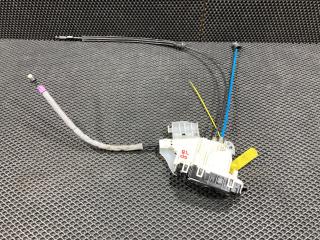 замок двери задней левой Mercedes-Benz CLS-Класс C218 [рестайлинг] 2017, 4.7 л., бензин, АКПП, купе, A0997300335, A2040085999