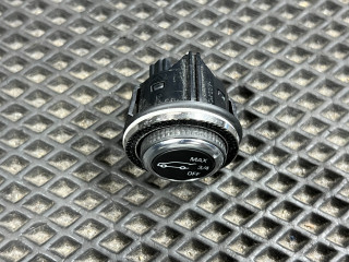 кнопка открытия багажника Buick Envista 1 поколение 2024, 1.2 л., бензин, АКПП, внедорожник 5 дв., 42789508