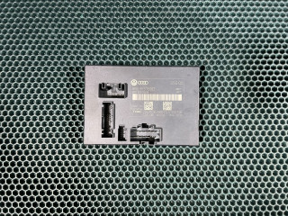 блок управления сиденьем Audi Q5 8R [рестайлинг] 2017, 2.0 л., DAXB, бензин, 8R0959760D, 8R0959760, 8R0959760B