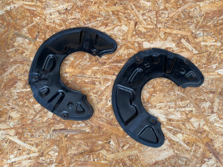 защитный кожух тормозного механизма Mercedes-Benz E-Класс W212/S212/C207/A207 2012, 3.5 л., M 272.980, бензин, АКПП, седан, A2044211220, A2044211120