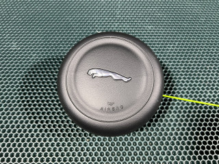 подушка безопасности водителя Jaguar F-Pace 1 поколение 2020, 2.0 л., 204DTA, дизель, АКПП, внедорожник 5 дв., T2H33074PVJ, GX63043B13BC, GX63043B13BC8PVJ, T2H37876PVJ, GX63043B13BC, GX63043B13AC8PVJ