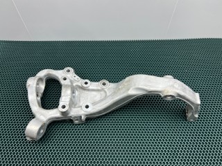 кулак поворотный левый Mercedes-Benz S-Класс W222/C217/A217 2014, 4.7 л., M 278.928, бензин, АКПП, седан, A2223321901, A2221901, 2221901