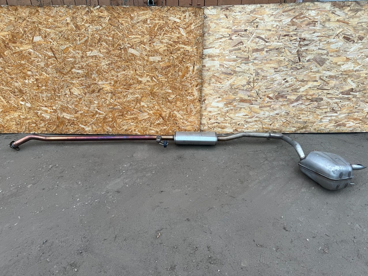 глушитель Honda CR-V 6 поколение 2025, 1.5 л., L15B, бензин, АКПП, внедорожник 5 дв., 18307-3A1-A51 - фото №1