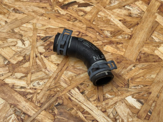 патрубок (трубопровод, шланг) Audi A8 D4/4H [рестайлинг] 2013, 4.0 л., CEUA, бензин, АКПП, седан, 079121055AG