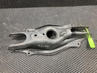 рычаг задний нижний Mercedes-Benz C-Класс W205/S205/C205 2015, 1.6 л., M 274.910, бензин, АКПП, седан, A2053521900