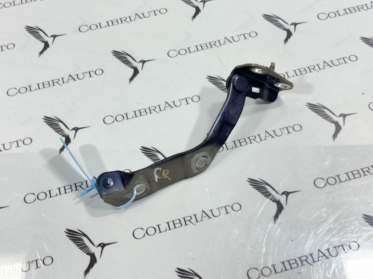 петля крышки багажника Honda CR-V 6 поколение 2025, 1.5 л., L15B, бензин, вариатор, внедорожник 5 дв., 74820-3A0-305 - фото №1