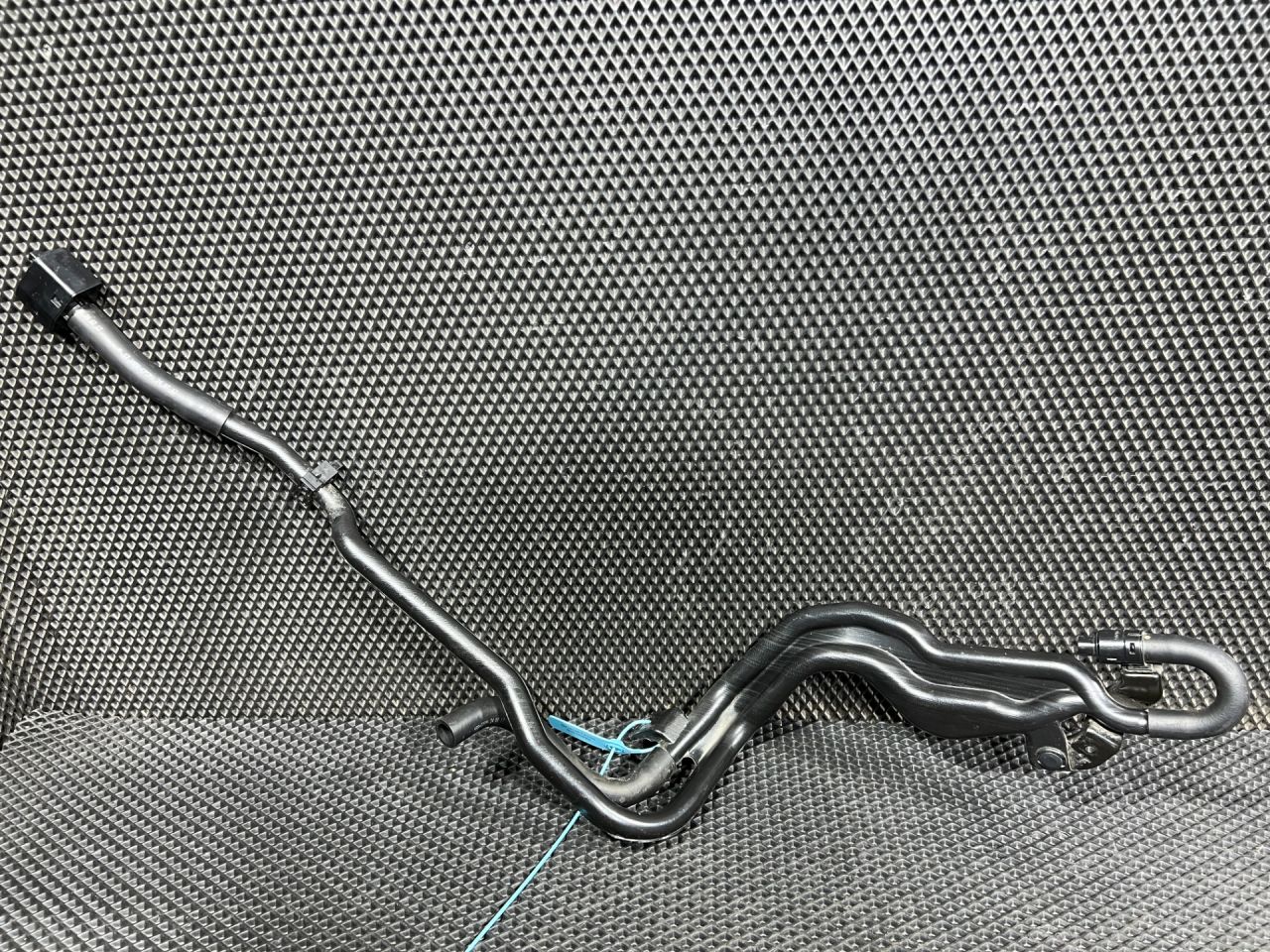 патрубок (трубопровод, шланг) Honda CR-V 6 поколение 2025, 1.5 л., L15B, бензин, АКПП, внедорожник 5 дв., 17745-3W0-A01 - фото №1