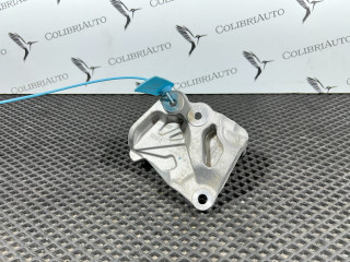 кронштейн клапана EGR Nissan Rogue T33 2022, 1.5 л., бензин, внедорожник 5 дв., 147176RC2B