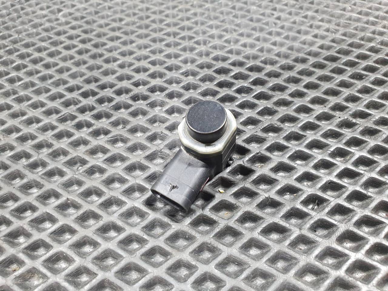 датчик парктроника Jaguar XE 1 поколение 2016, 3.0 л., AJ 126, бензин, АКПП, седан, LR010927, 9G92-15K859-AB, C2P20705, JDE28658, JDE9077, LR038084 - фото №1