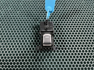 кнопка стеклоподъемника двери задней Honda Accord 11 поколение 2025, 1.5 л., L15B, бензин, вариатор, седан, 35770T20A01